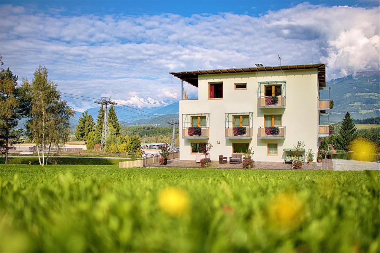 Garni Schorneck Bed & Breakfast Brunico Exterior foto